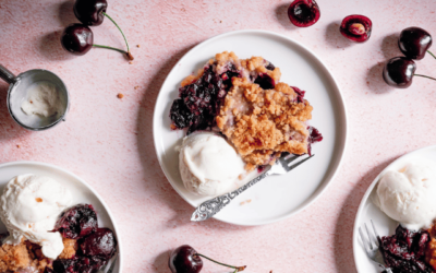 Kersen crumble